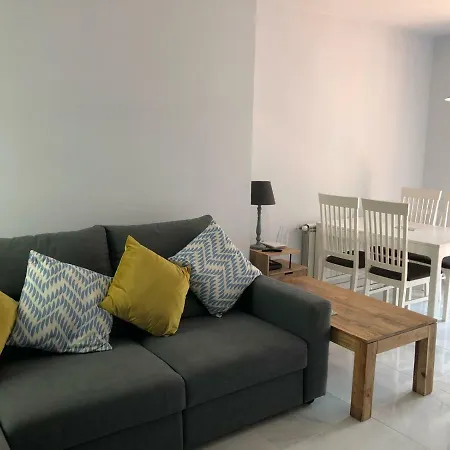 2 Bedroom In The Old Town, Close To The Appartement