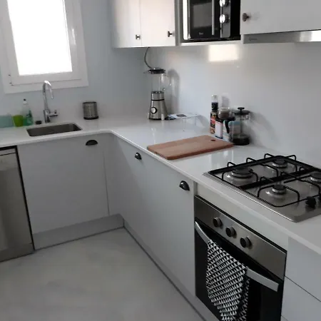 Appartement 2 Bedroom In The Old Town, Close To The L' Escala