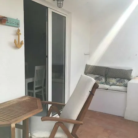 2 Bedroom In The Old Town, Close To The Apartment L'Escala